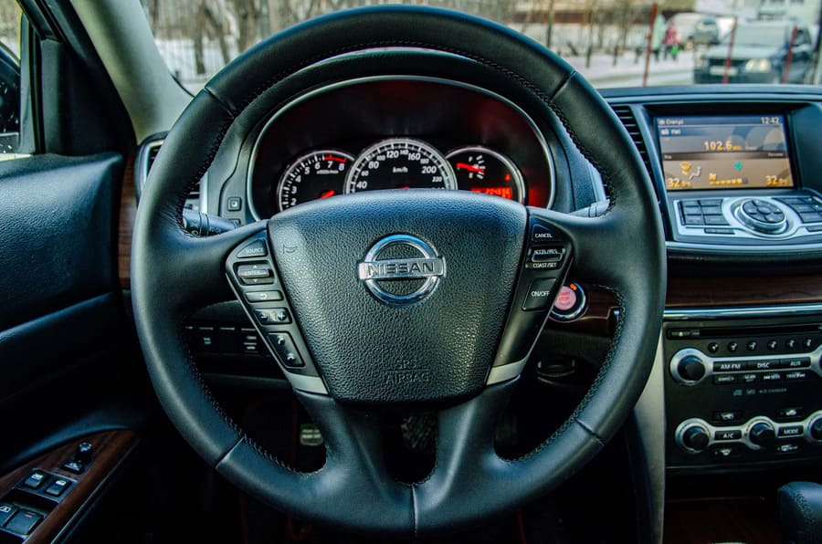 Использование круиз-контроля на Nissan Teana L33: реальные преимущества