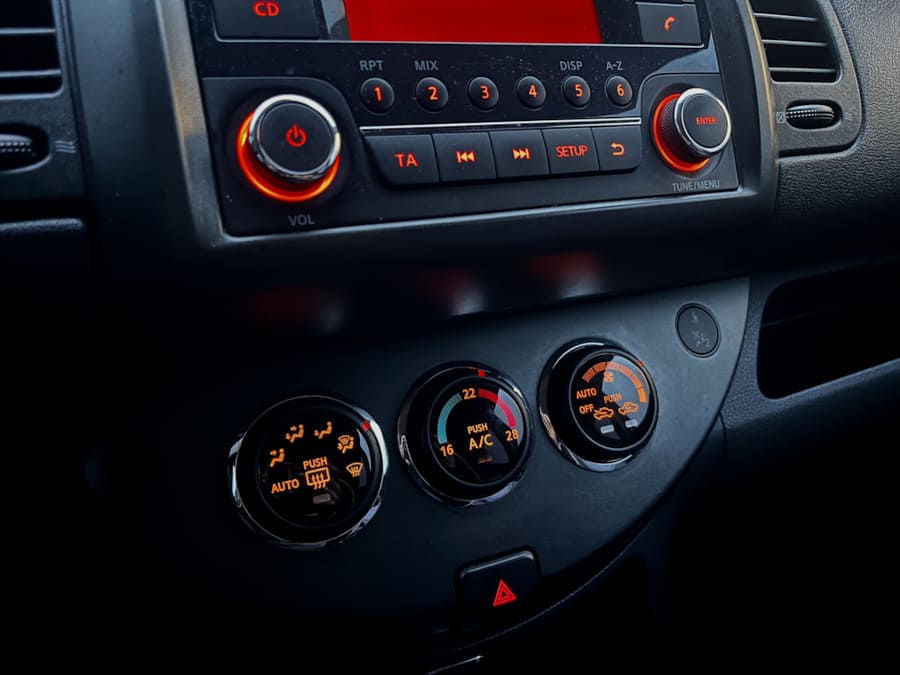 Подсветка климата Nissan Note: неисправности, замена и модернизация