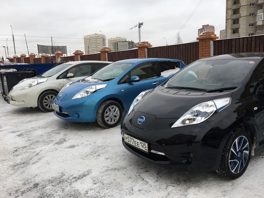 Сравнение ездовых ощущений: Nissan Leaf ZE0 vs. ZE1